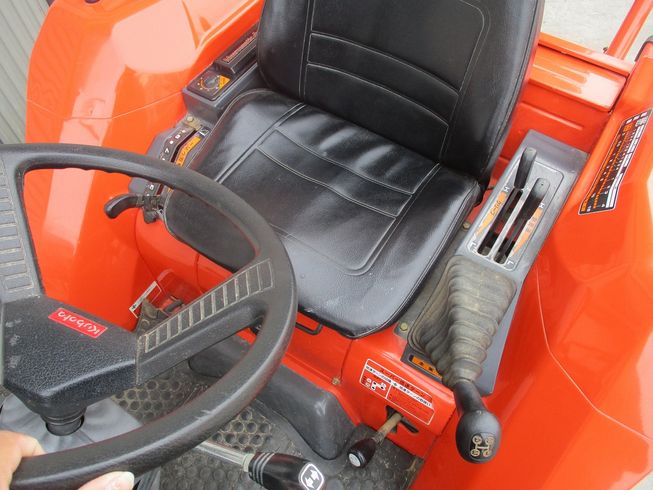 トラクター GL-19 写真６