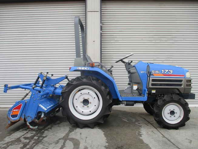 トラクター TF173F-UQ 写真４