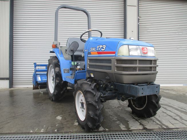 トラクター TF173F-UQ 写真２