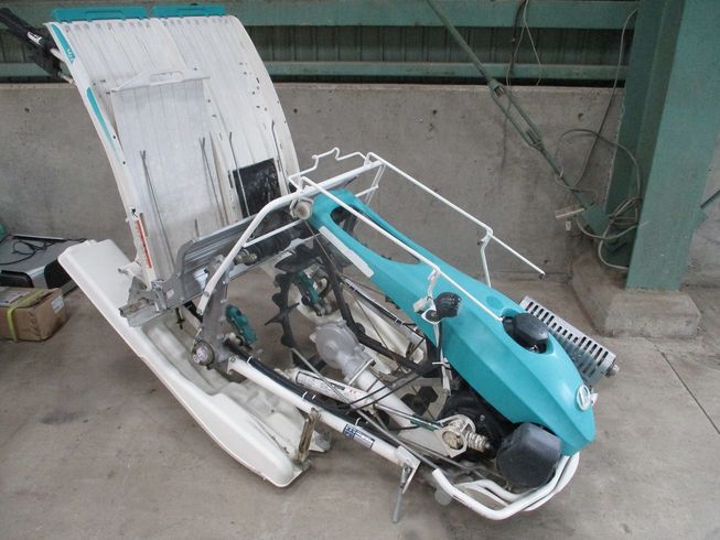 田植機 SPW28C 写真３