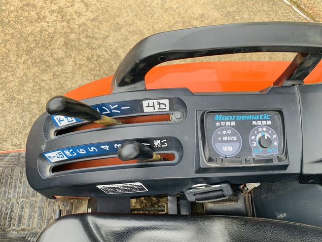 トラクター KB23X 写真４