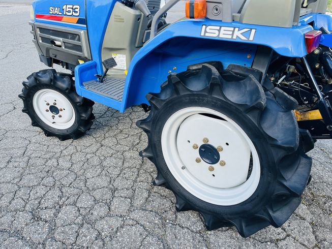 トラクター TF153F 写真８