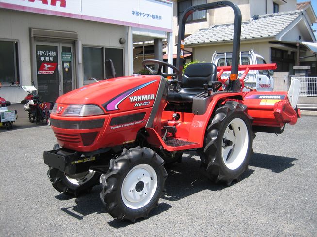 トラクター KE-60ABPUS4 写真２
