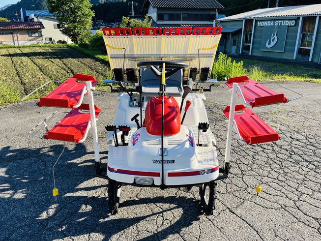 田植機 Pe-1 写真３