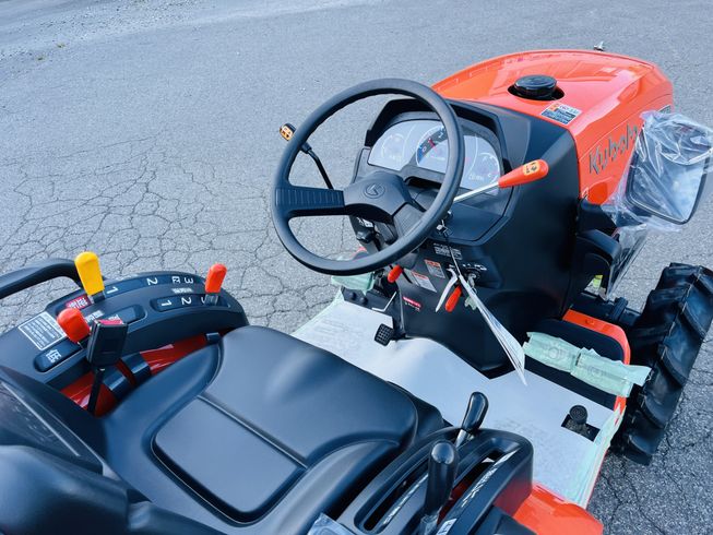 トラクター NB21SP 写真９