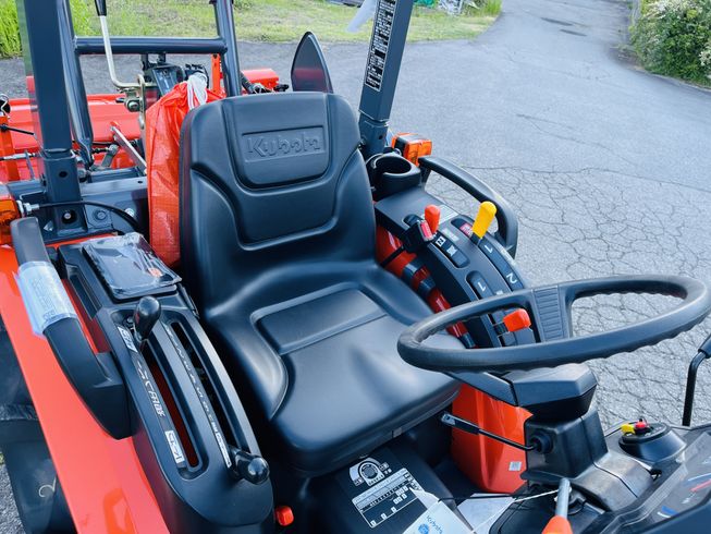 トラクター NB21SP 写真８