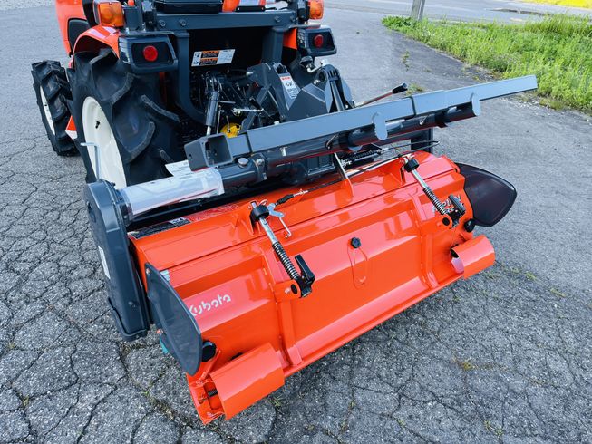 トラクター NB21SP 写真６