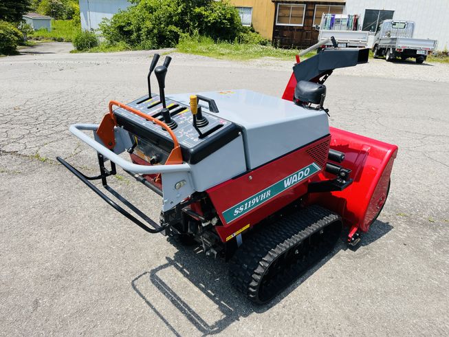 除雪機 SS119VHR 写真４