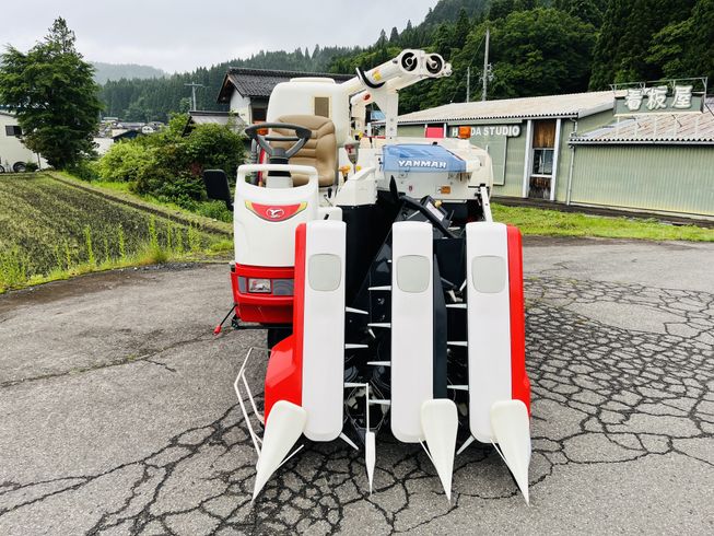 コンバイン AJ323 写真３