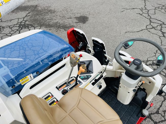 コンバイン AJ323 写真９