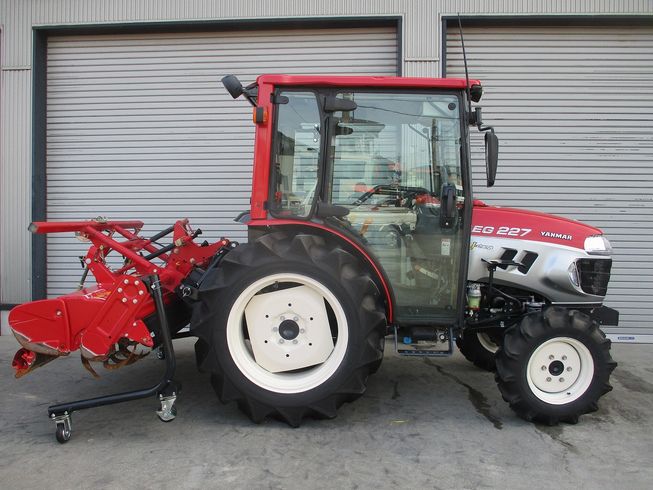 トラクター EG227X 写真４