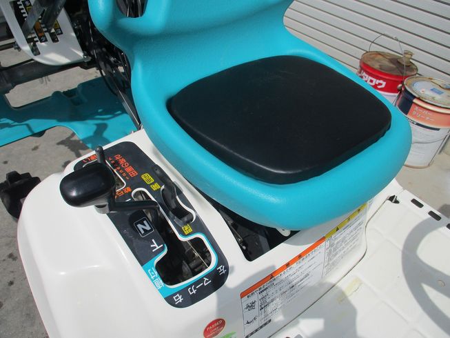 田植機 EP4-S 写真８