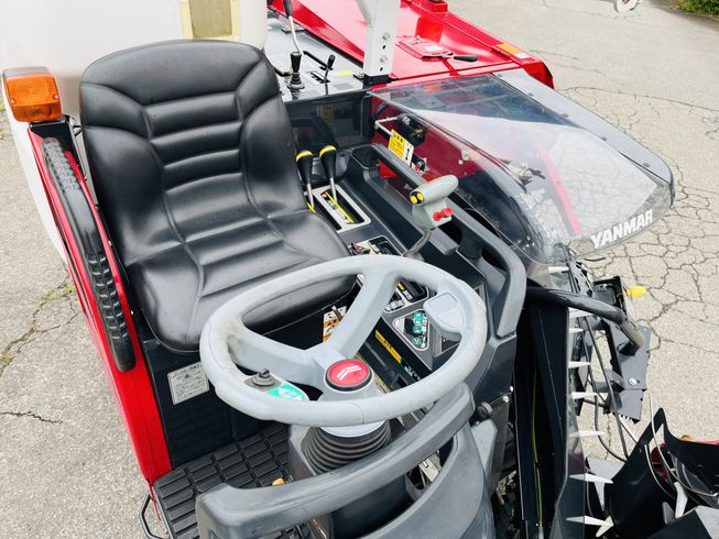 コンバイン YH323 写真10