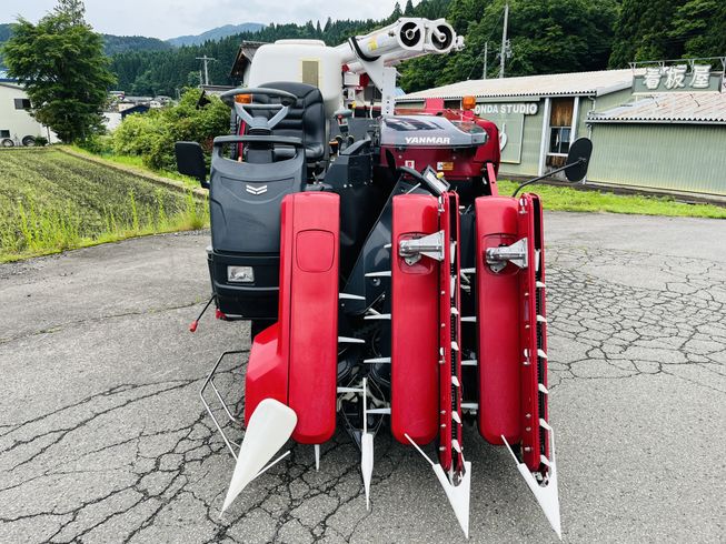 コンバイン YH323 写真３