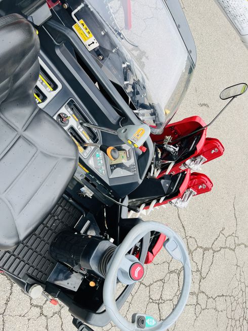 コンバイン YH323 写真９