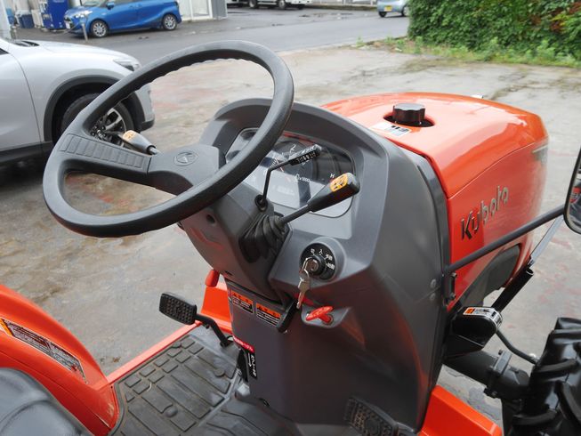 トラクター FT240 写真５