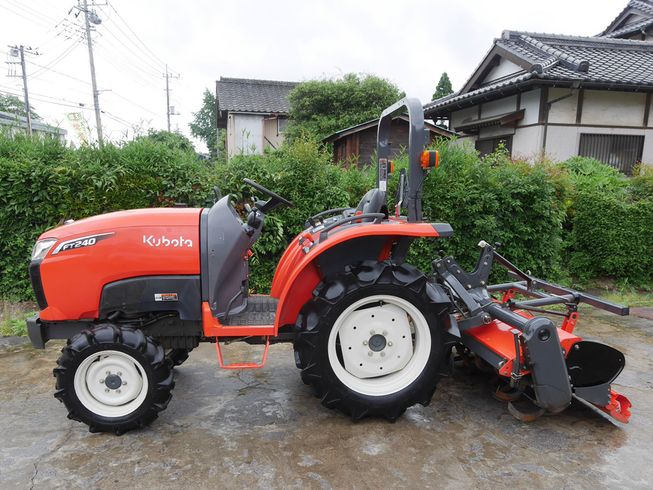 トラクター FT240 写真３