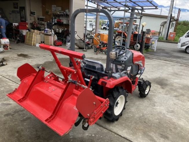 トラクター GE130-SSB 写真４