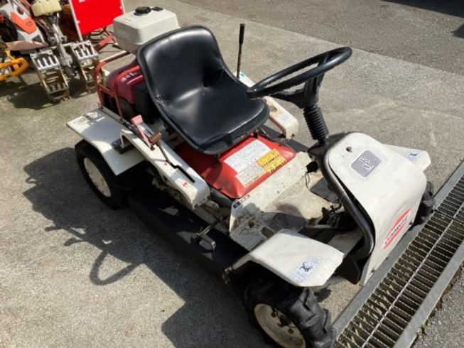 草刈機 RM80JD 写真２
