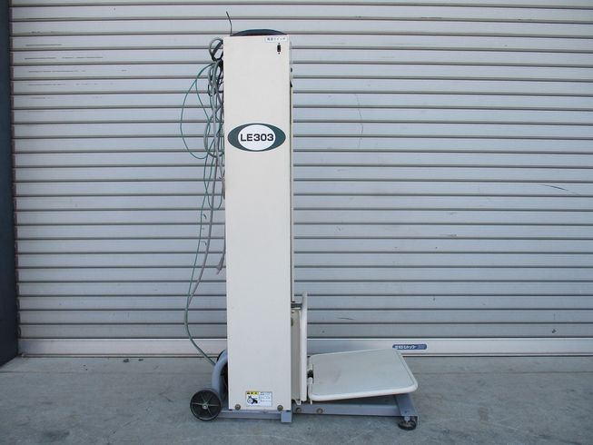 米袋昇降機 LE303-S 写真３