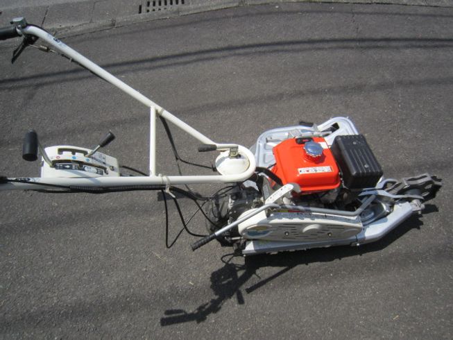 畦草刈機 WM726TL 写真３