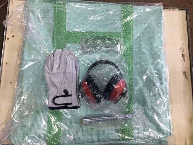 チッパー・カッター 新品エンジン式チッパー　MCE-65 写真９