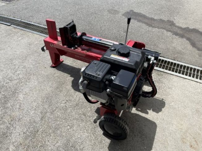 薪割機 PS210M 写真３