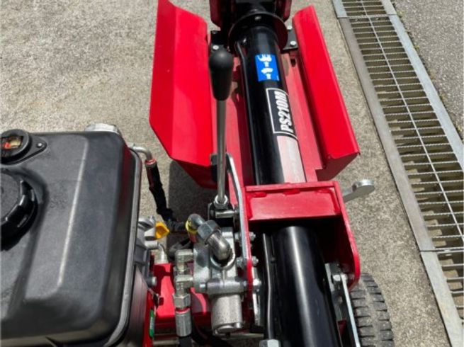 薪割機 PS210M 写真７