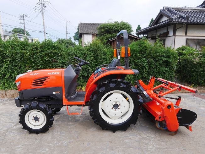トラクター KT230 写真３