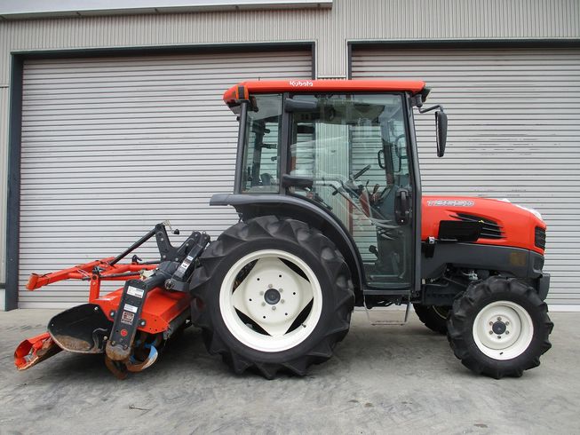 トラクター T265DF 写真３