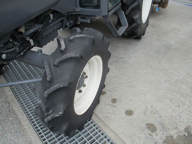 トラクター T265DF 写真９