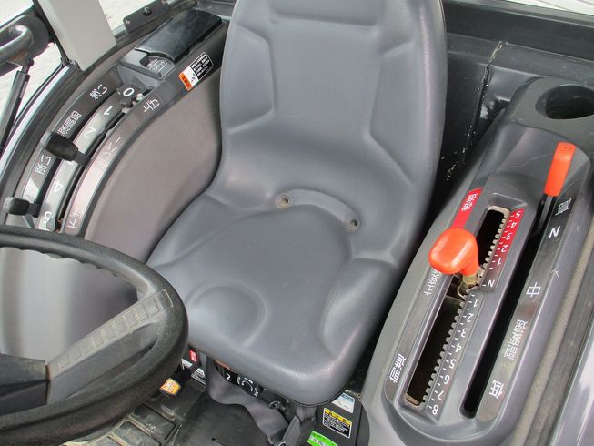 トラクター T265DF 写真７