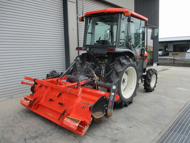 トラクター T265DF 写真５