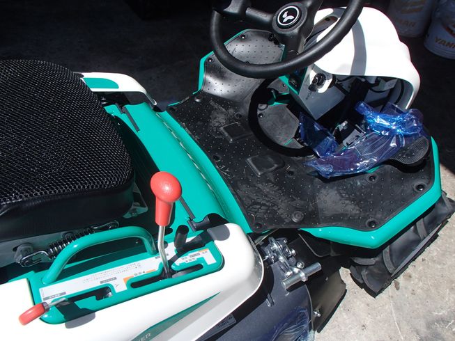 草刈機 RM883X 写真７