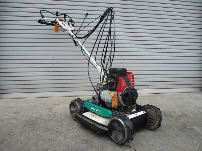 草刈機 SP852AF 写真２