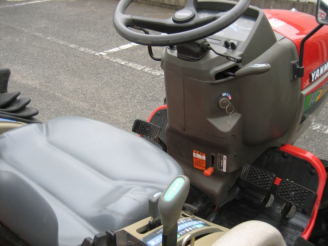 トラクター AF120VPUS4M 写真８