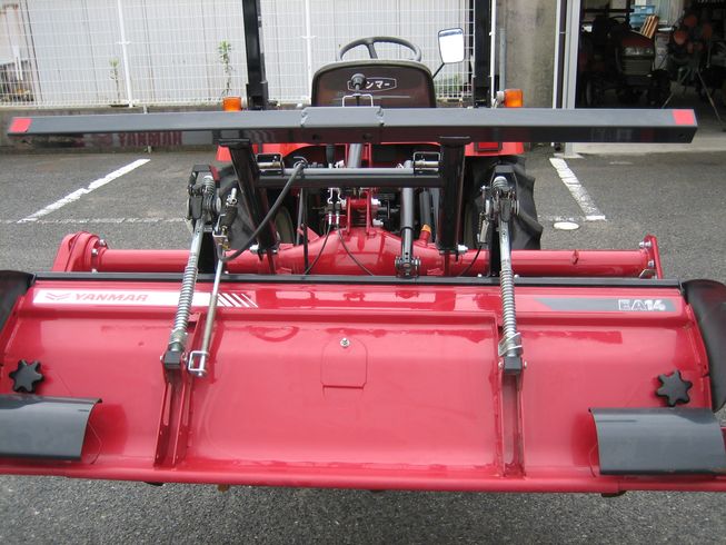 トラクター AF120VPUS4M 写真５