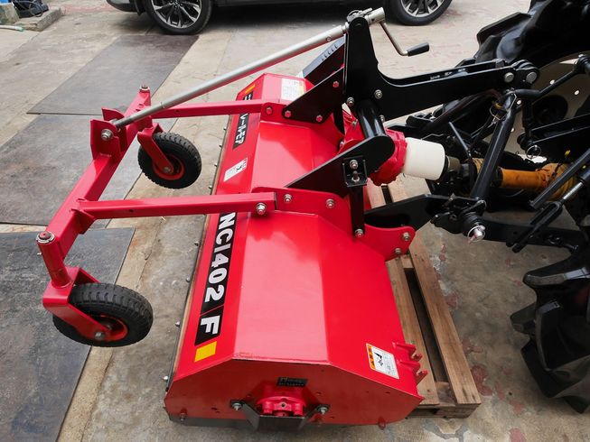 草刈機 FNC1402 写真６