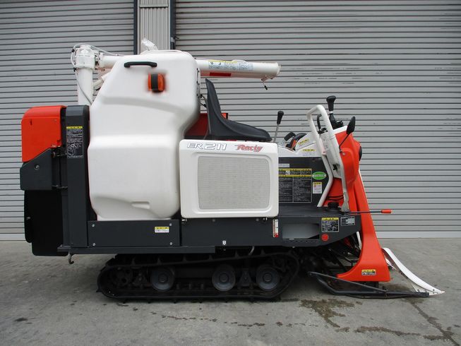 コンバイン ER211-W 写真３