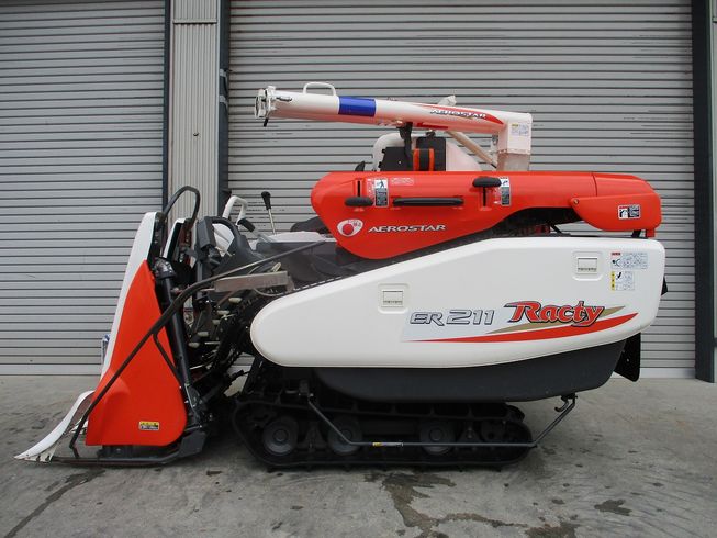 コンバイン ER211-W 写真４