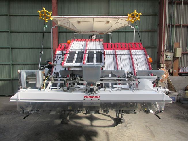 田植機 YR8D 写真７