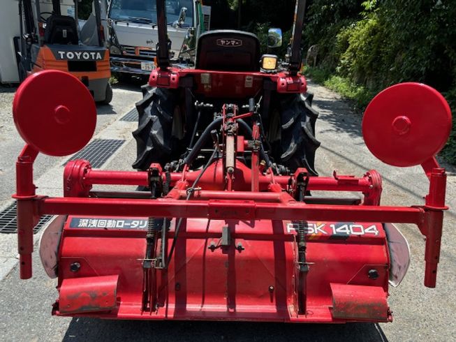 トラクター F210 写真８