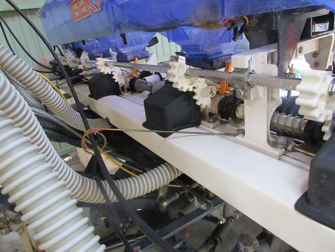 田植機 PQ5 写真７