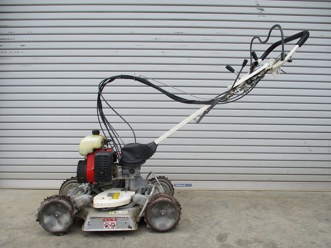 草刈機 SP850 写真４