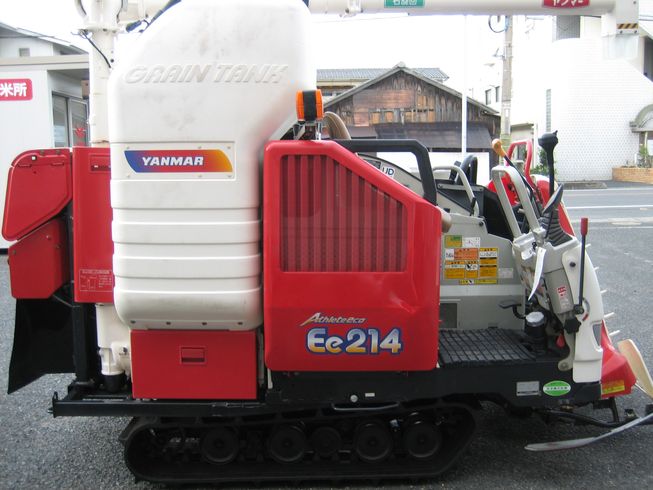 コンバイン EE214G JFS 写真５