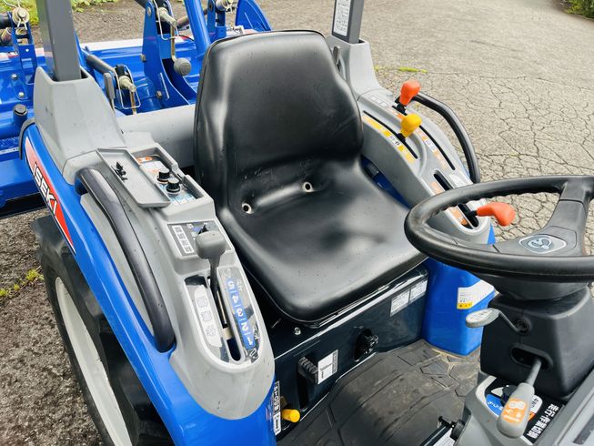 トラクター TH185-B 写真６