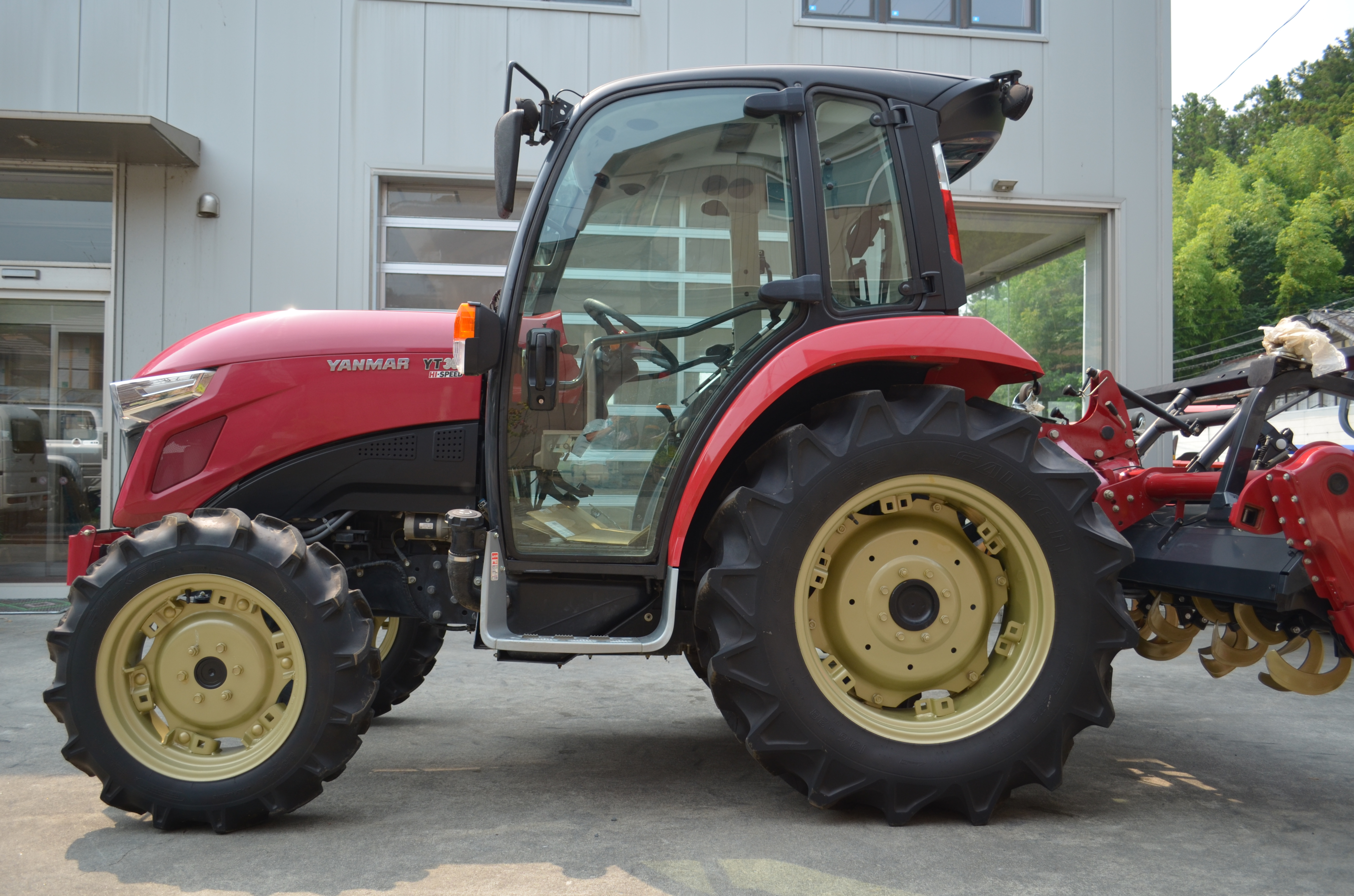 トラクター YT357Jﾊｲｽﾋﾟｰﾄﾞ　ｱﾜｰ98時間！！ 写真３