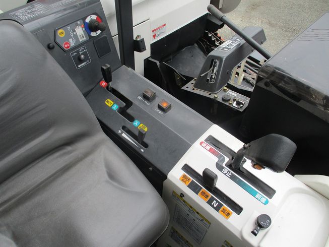 コンバイン ARN327-ADXW 写真７