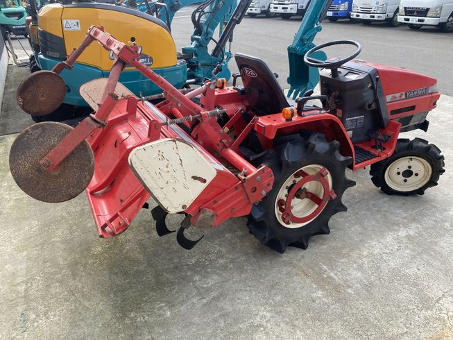 トラクター Ke-3 写真４