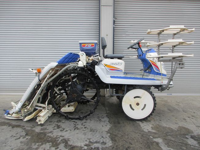 田植機 PZ50 写真３